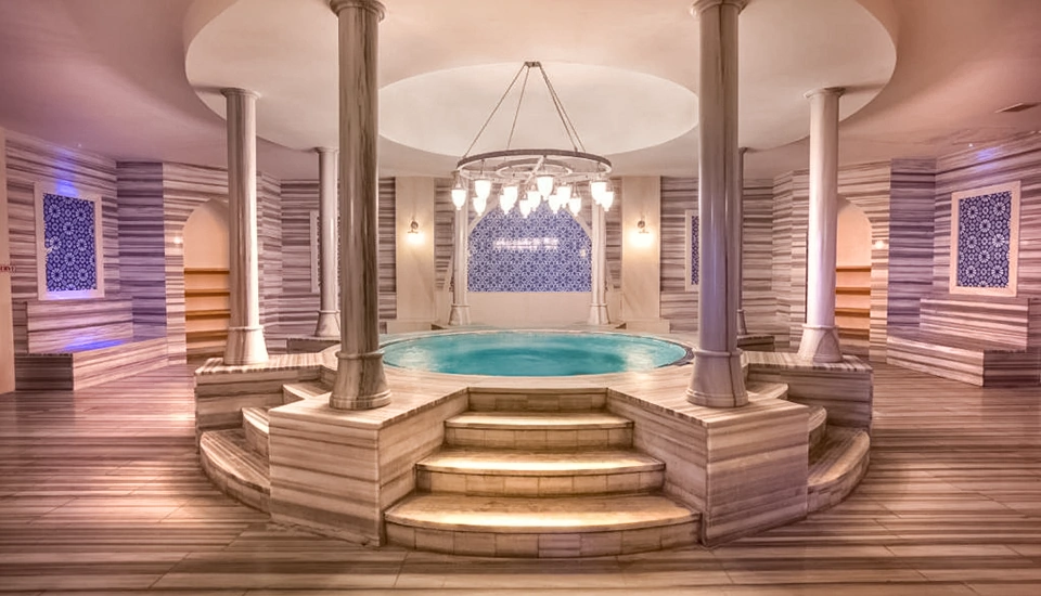 هتل آریا کلاروس کوش آداسی